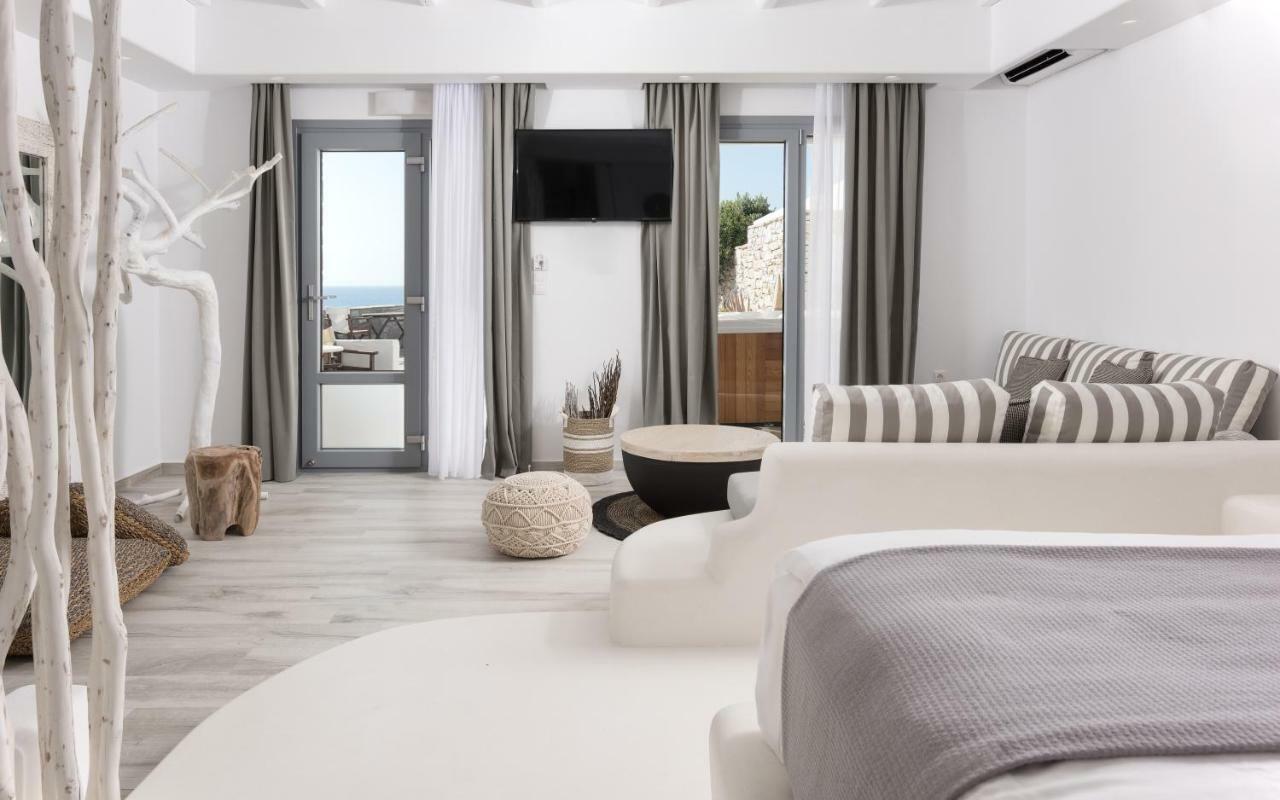 Iliada Suites Naxos City Экстерьер фото